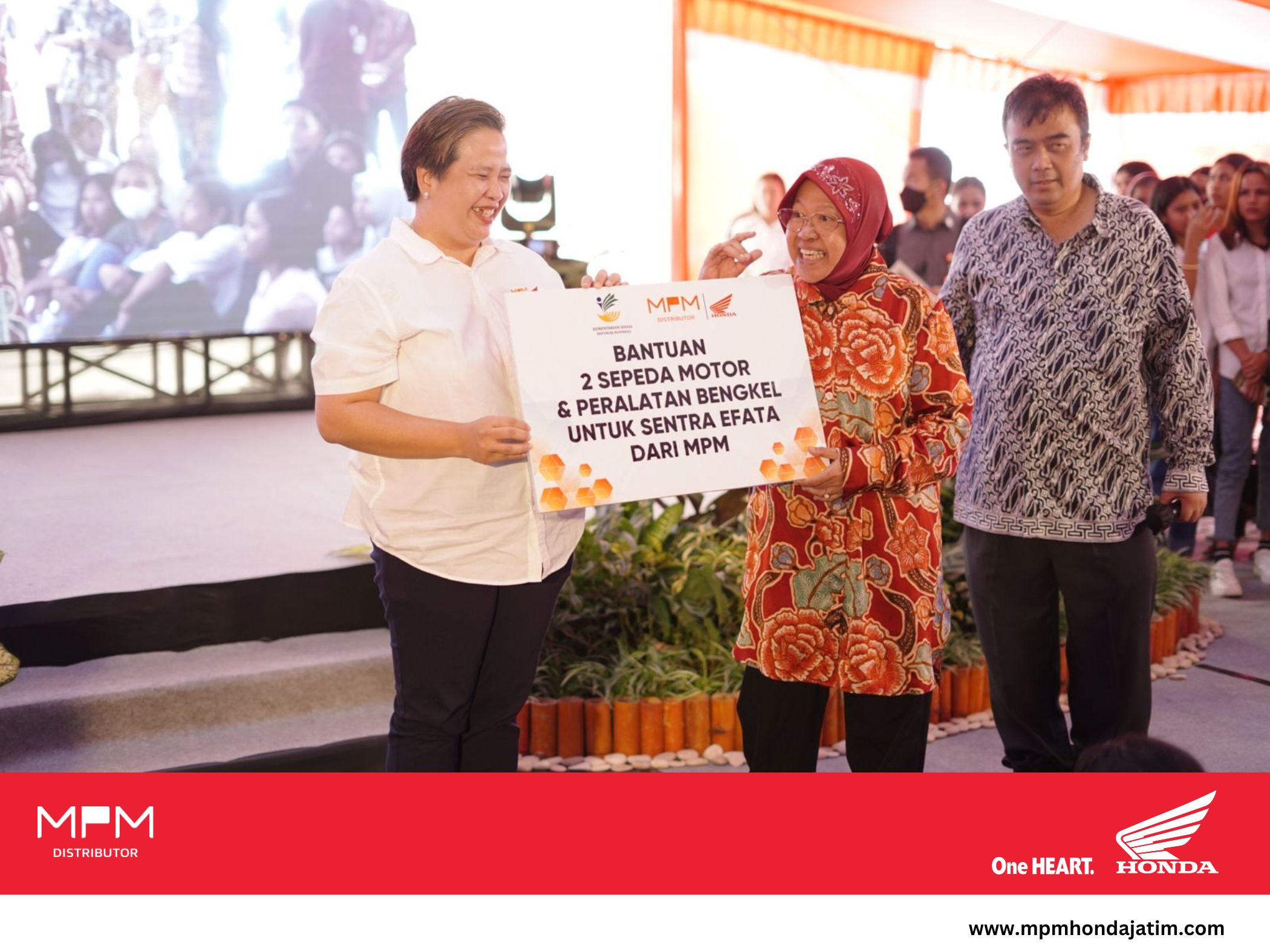 Sinergitas Kementrian Sosial Dan MPM Honda Jatim Berikan Donasi Motor Dan Perlengkapan Bengkel  Untuk Kelas Pelatihan Mekanik Di Sentra Efata, NTT.